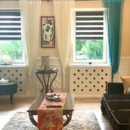 Sliczny Apartament Z Ogrodem Remo *